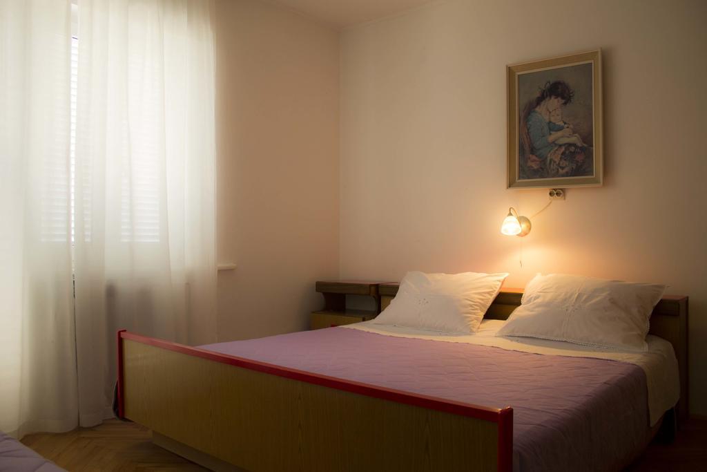 Apartment Gulic Supetarska Draga Dış mekan fotoğraf