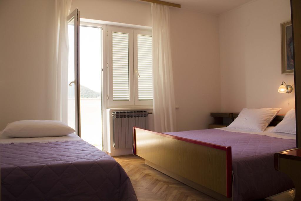 Apartment Gulic Supetarska Draga Dış mekan fotoğraf